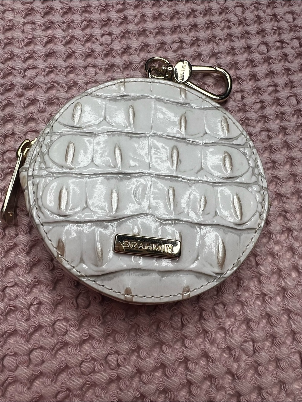 Brahmin White Croc Embossed Leather Round Coin Purse Keychain Gold Hardware